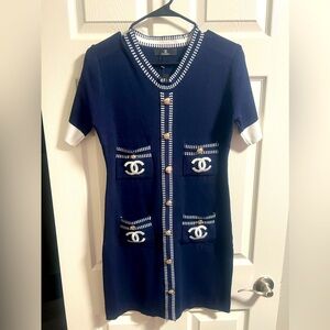 NWT Chanel sweater dress - navy blue -large w stretch